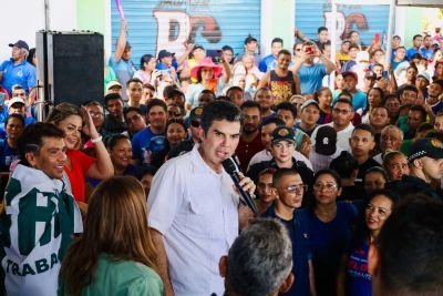 Governador Helder Barbalho durante agenda no Marajó