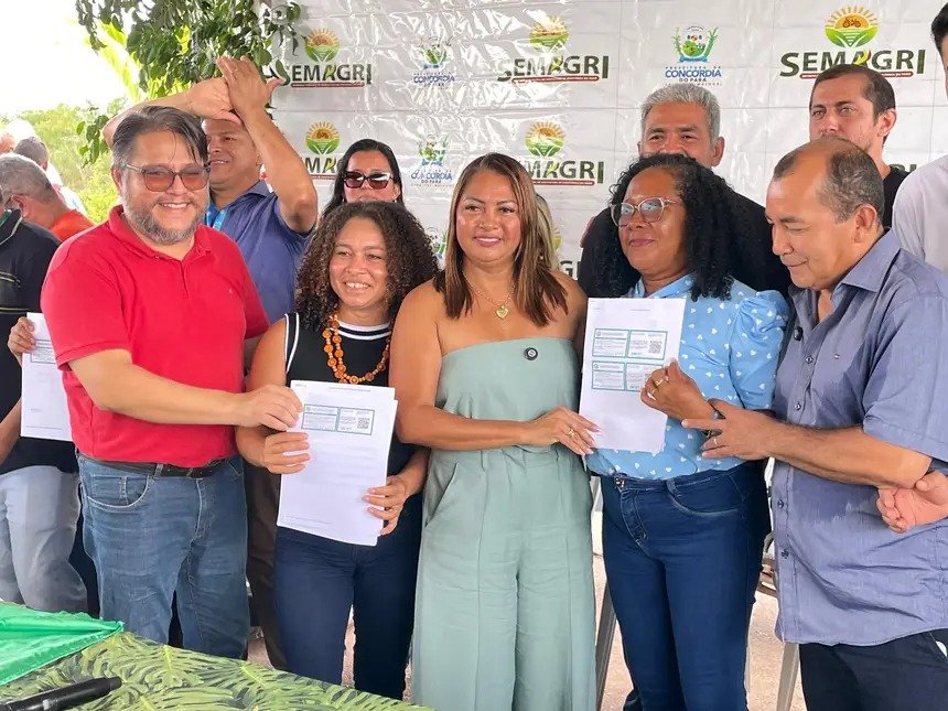 Entrega de CAFs em Concórdia do Pará
